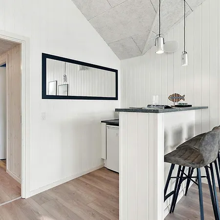 Spacious Retreat Near Sarup