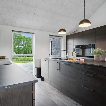 Spacious Retreat Near Tatil Evi *