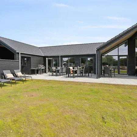 Spacious Retreat Near Tatil Evi