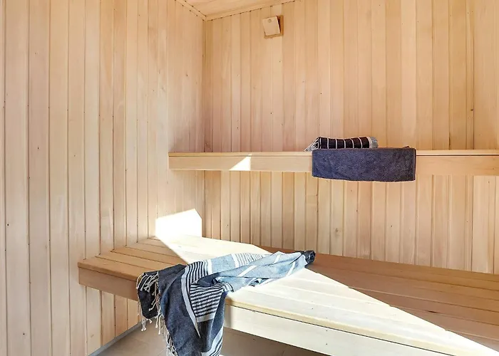 Spacious Retreat Near - By Traum Feriehus