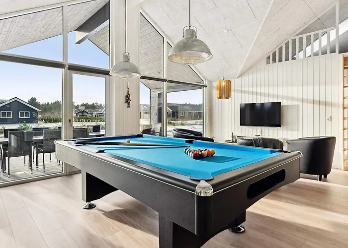 Feriehus Spacious Retreat Near - By Traum