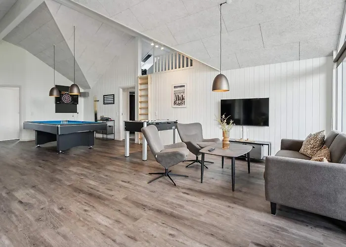 Spacious Retreat Near - By Traum *