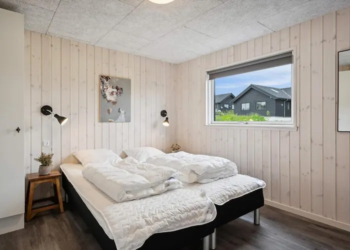 Spacious Retreat Near - By Traum *